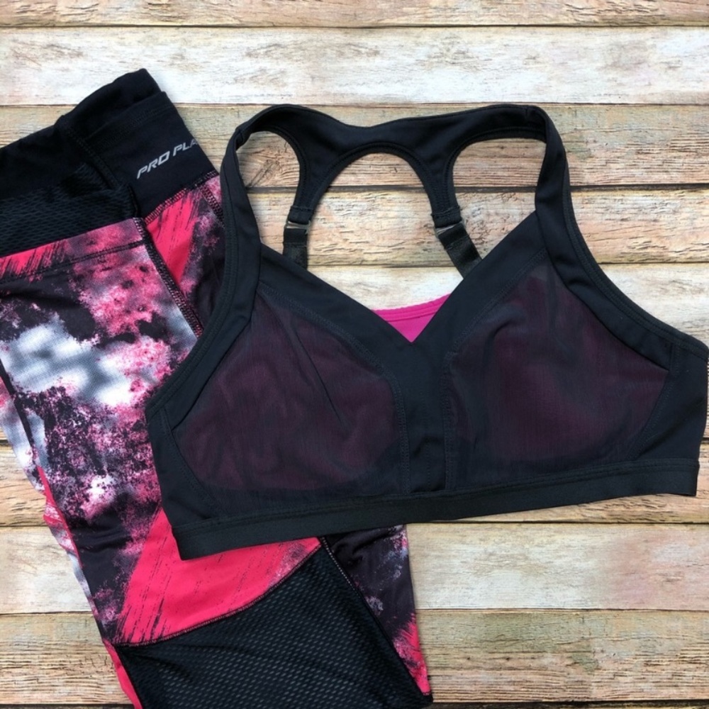 Fabletics Joliet High Impact Workout Sports Bra